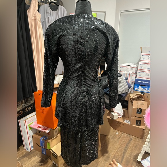Black Sequin Long Sleeve Peplum Dress Vintage Oleg Cassini - Picture 9 of 13